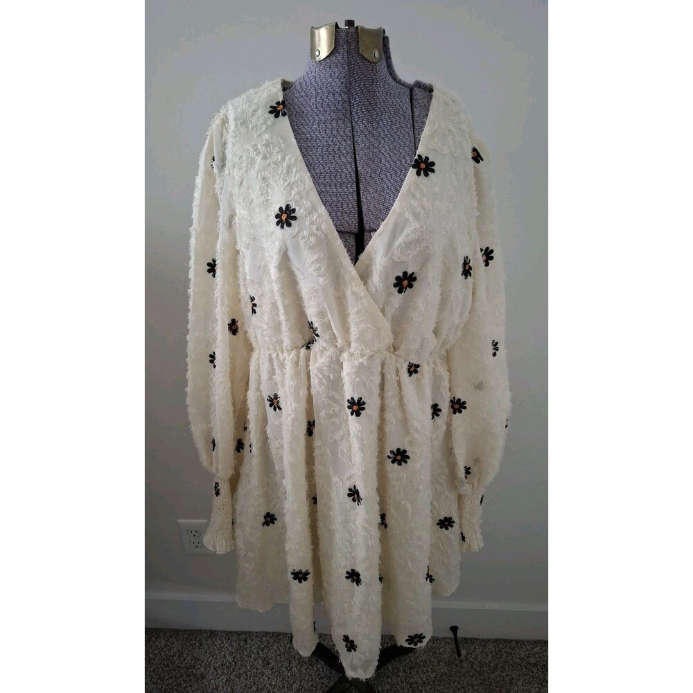 Cream Floral Baby Doll Dress Women's Long Sleeve Whimsy Coquette Sz L EUC